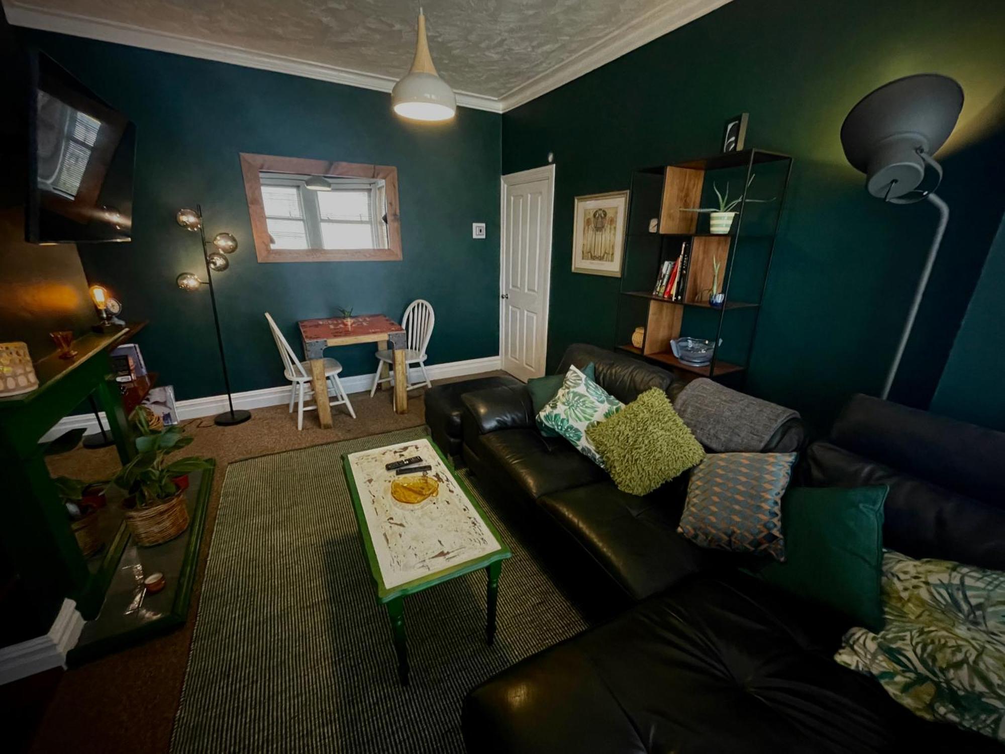 Stylish And Artistic Flat In Southend On Sea Appartement Buitenkant foto